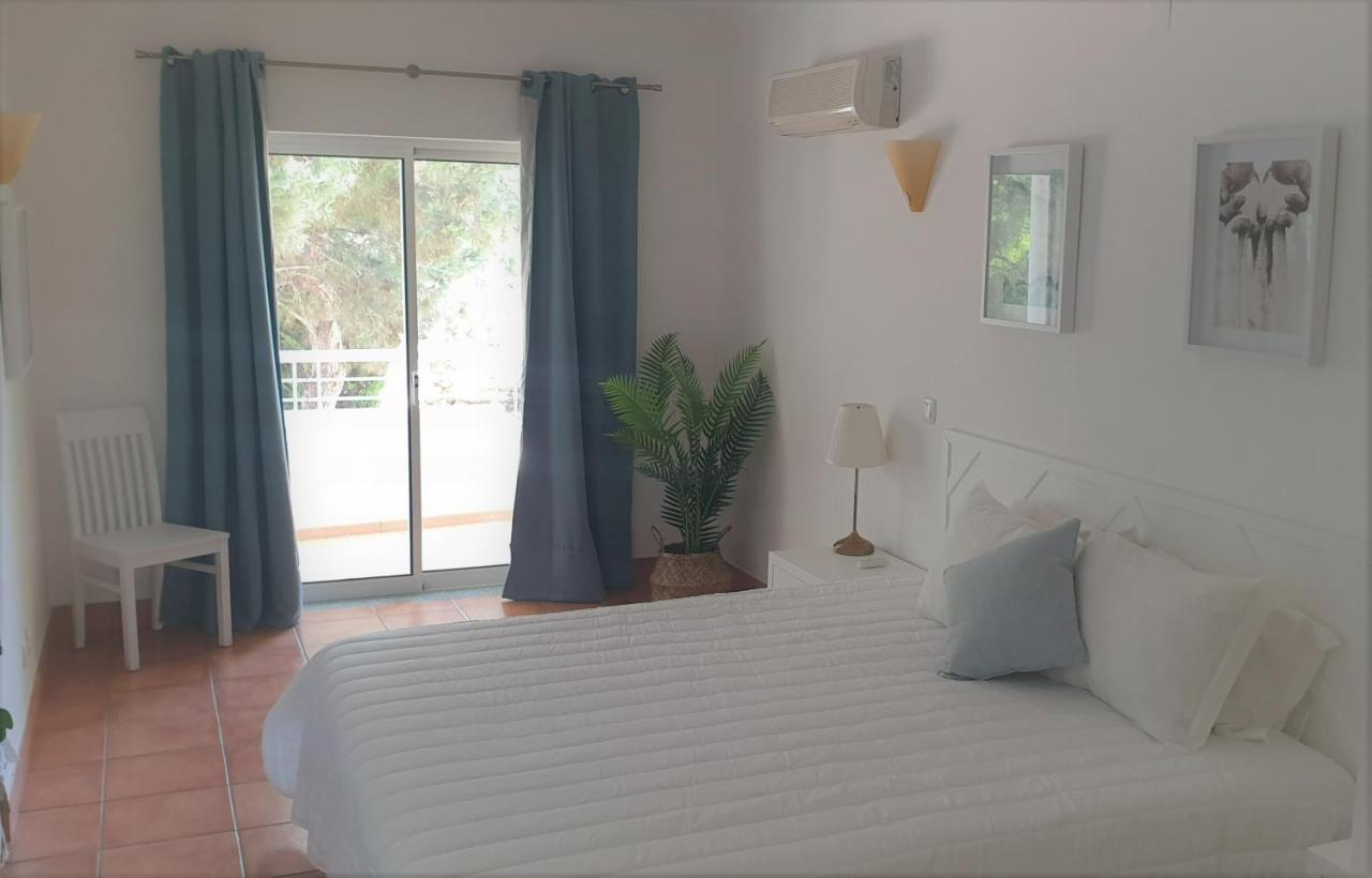 Apartment Vila Mos In Porto Mos Beach Lagos Eksteriør bilde